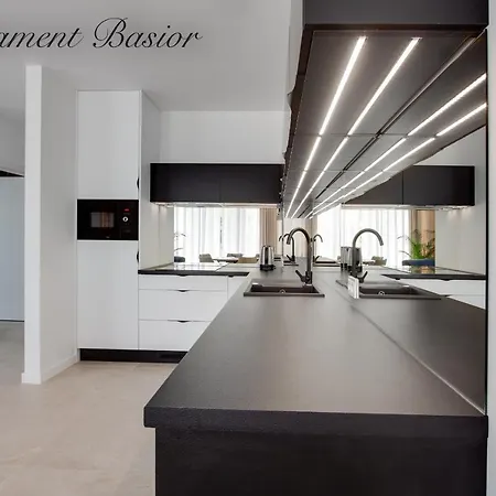 Basior, Laguna Beskidow